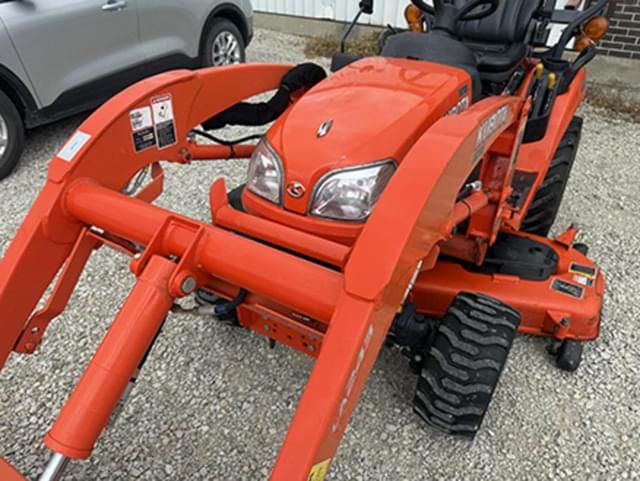 Image of Kubota BX2370 equipment image 2