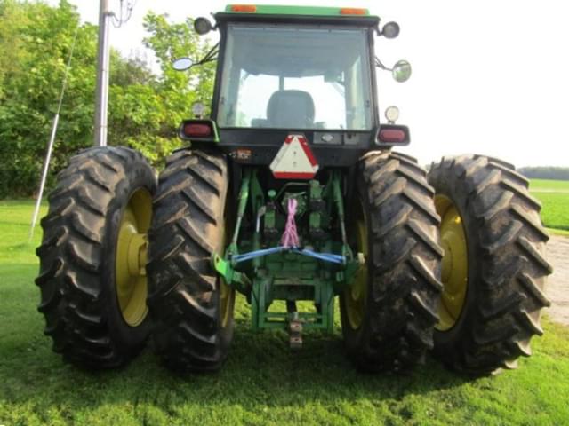 Image of John Deere 4960 equipment image 4