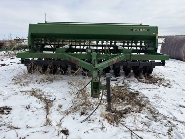 Image of John Deere 750 equipment image 1