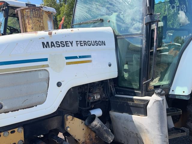 Image of Massey Ferguson 5455 equipment image 3