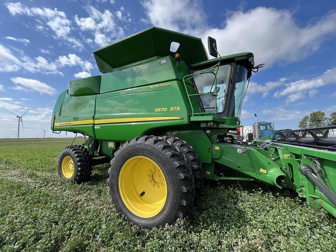 Image of John Deere 9570 STS Primary image