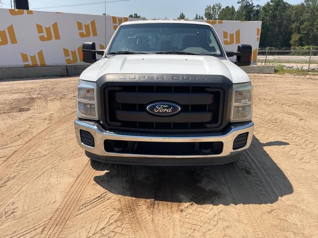 Image of Ford F-250 equipment image 1