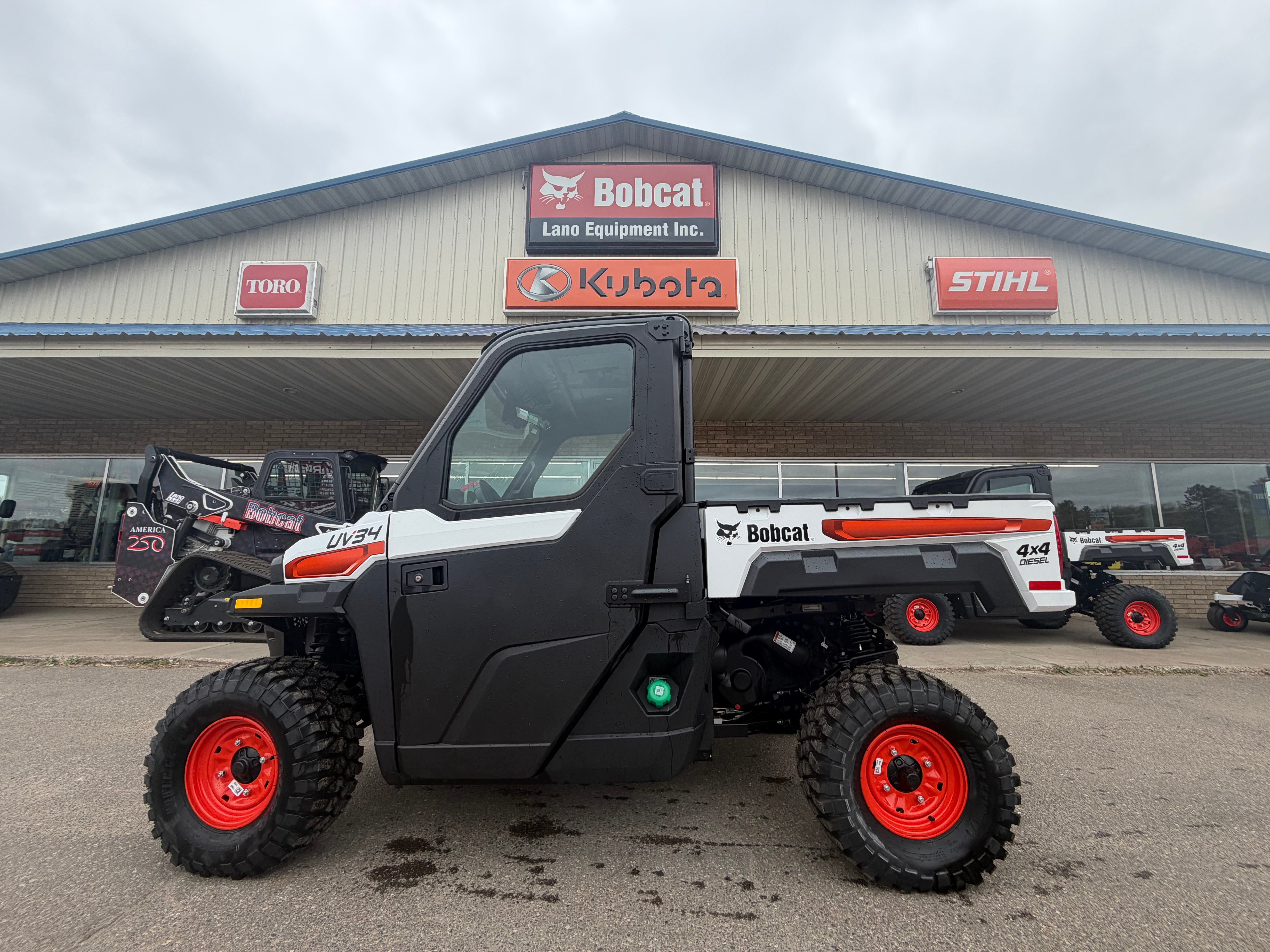 Bobcat UV34 Equipment Image0