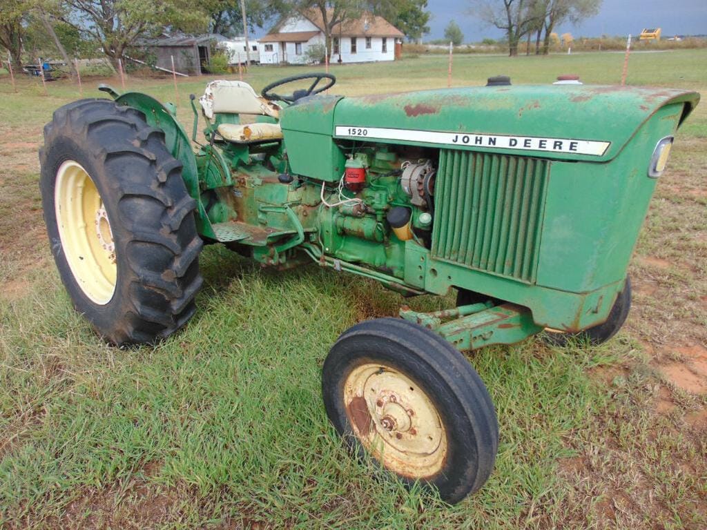 Main image John Deere 1520