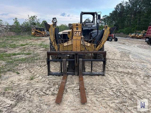 Image of Caterpillar TH560B equipment image 1