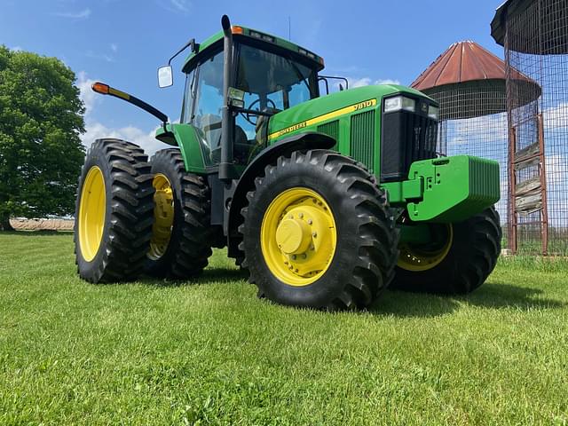 Image of John Deere 7810 equipment image 2
