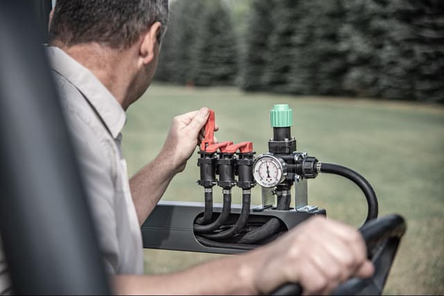 Image of Enduraplas Field Boss equipment image 3