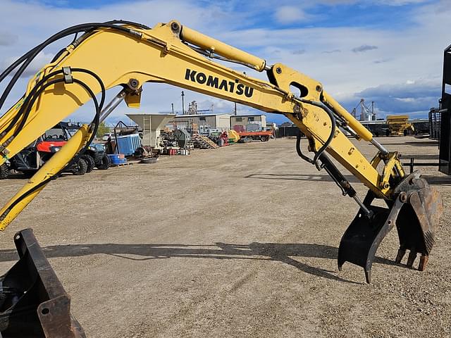 Image of Komatsu PC30MR-1 equipment image 2