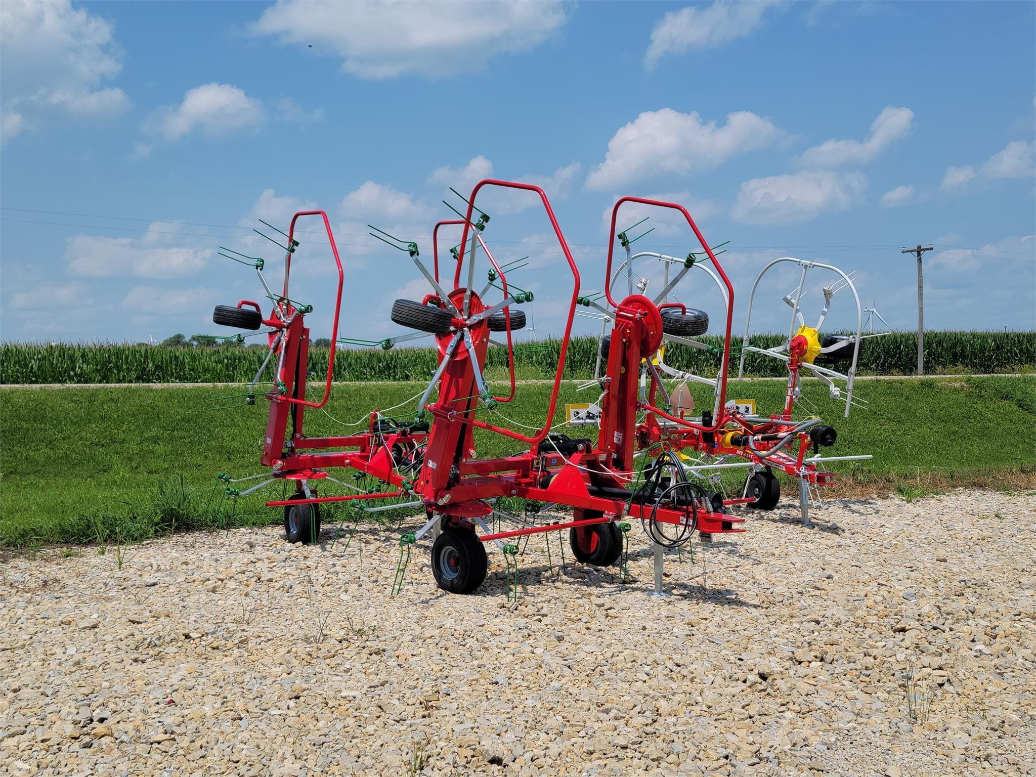 Enorossi G4V-570PTH Equipment Image0
