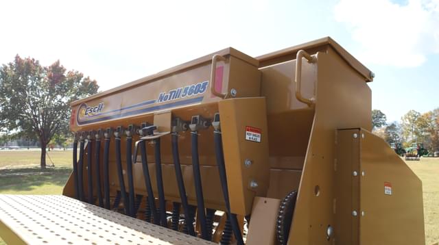 Image of Esch 5605 equipment image 4