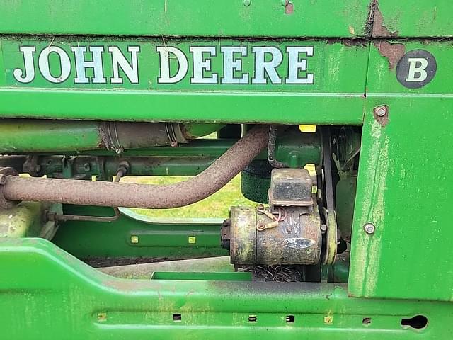 Image of John Deere B equipment image 2