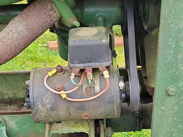 Image of John Deere B equipment image 2