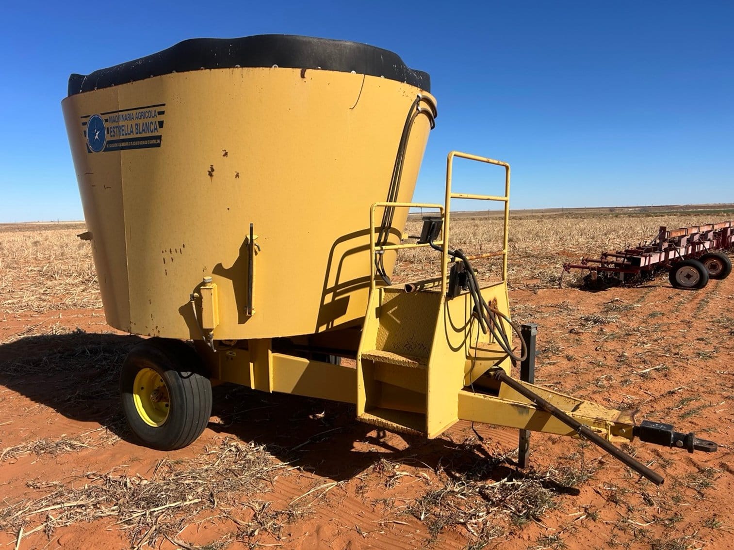 Estrella Blanca ZV0800 Equipment Image0