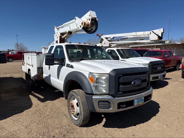 Image of Ford F-550 equipment image 1