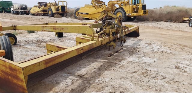 Image of Eversman 2400 equipment image 2