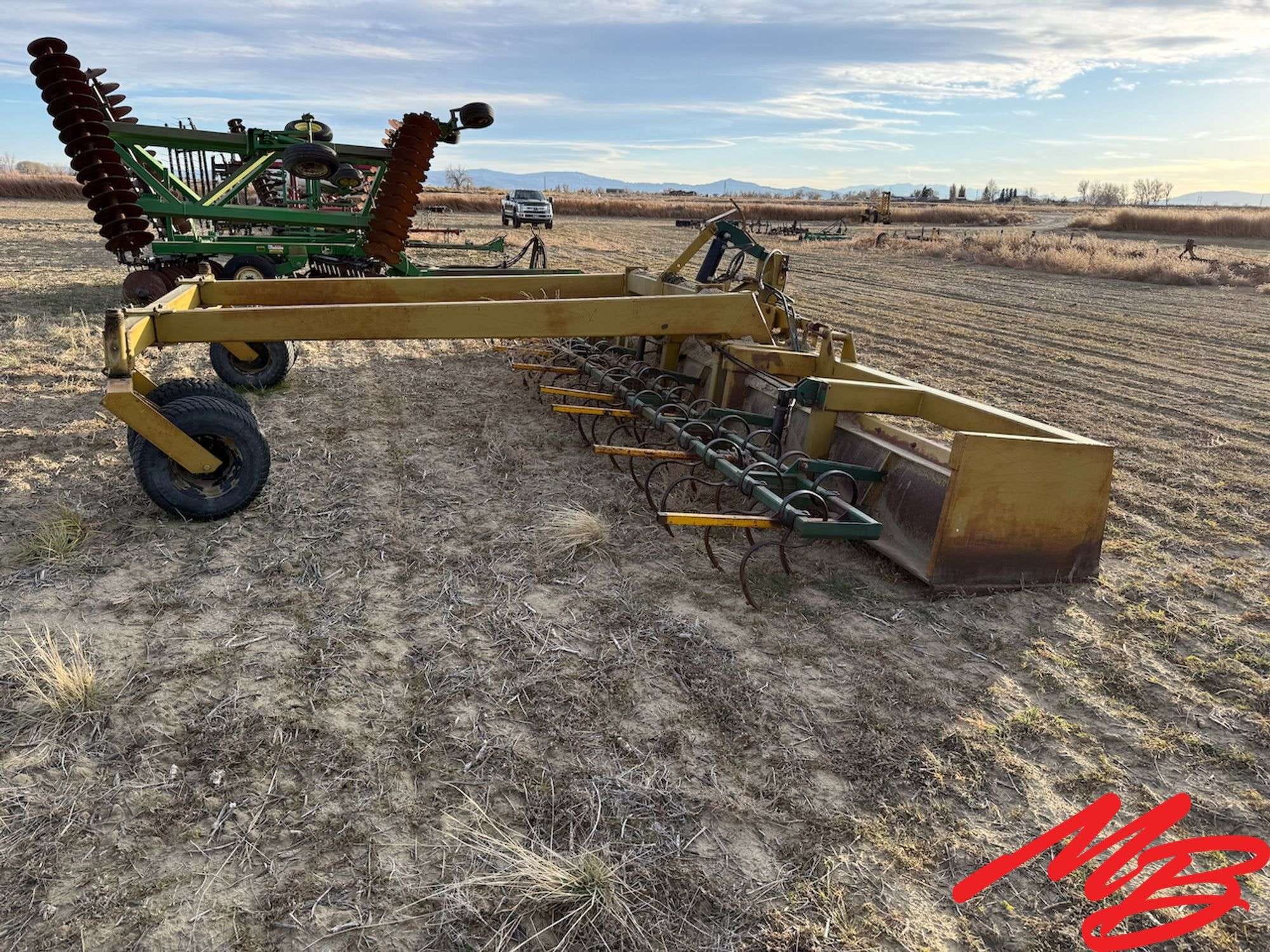 Eversman 2400 Equipment Image0