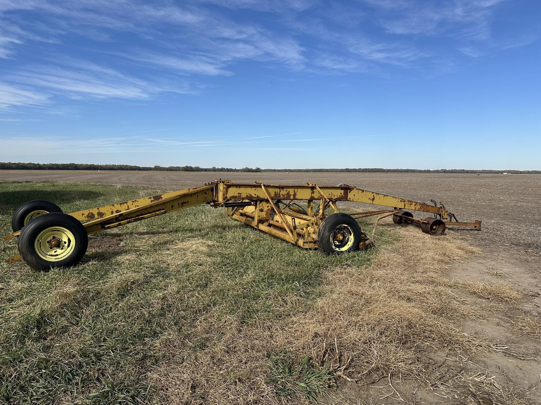 Eversman 3212 Equipment Image0