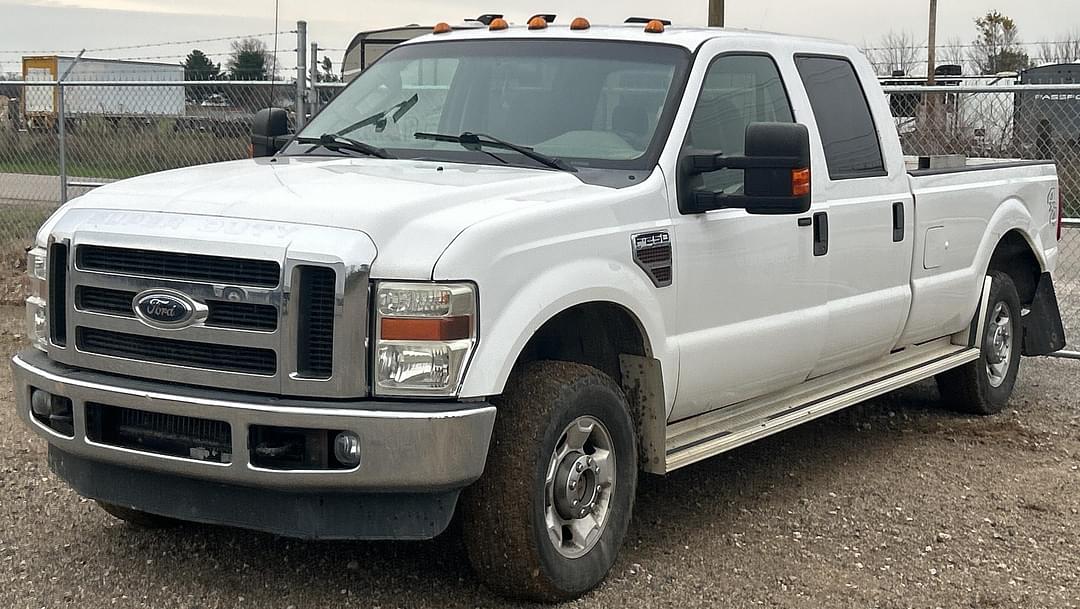 Image of Ford F-250 Primary image