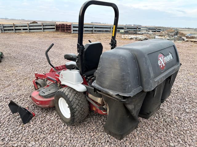 Image of Exmark E-Series equipment image 2