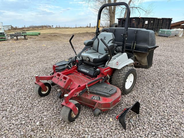 Image of Exmark E-Series equipment image 1