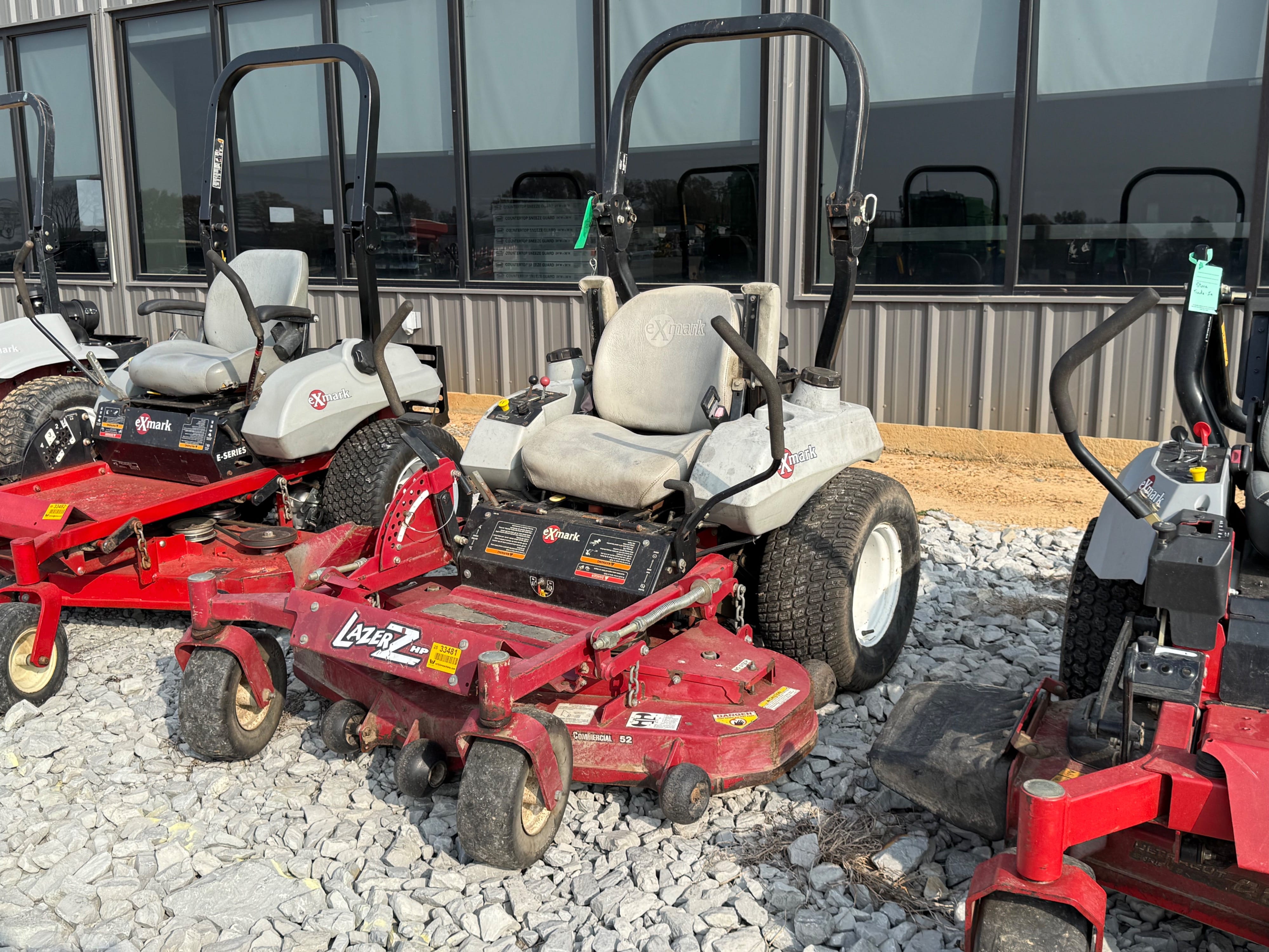 Exmark Lazer Z Equipment Image0