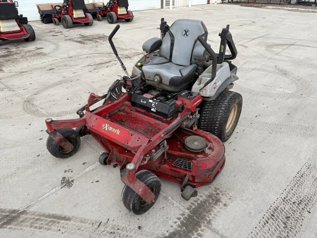 Image of Exmark Lazer Z X-Series equipment image 1
