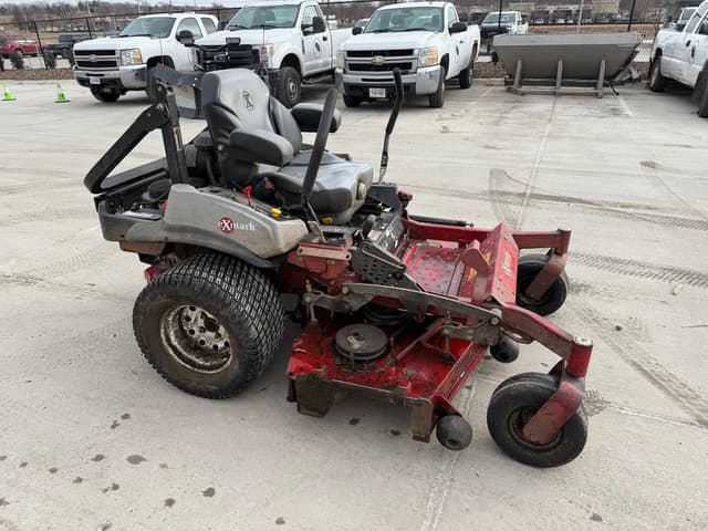 Image of Exmark Lazer Z X-Series equipment image 2