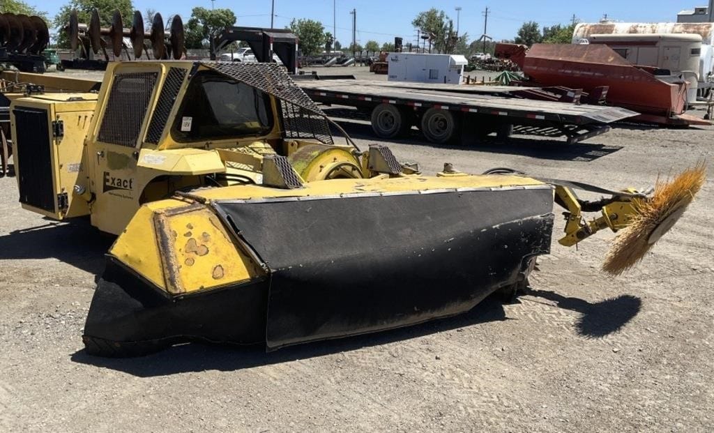 Exact E1000 Equipment Image0
