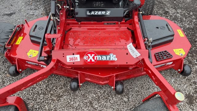 Image of Exmark Lazer Z equipment image 4