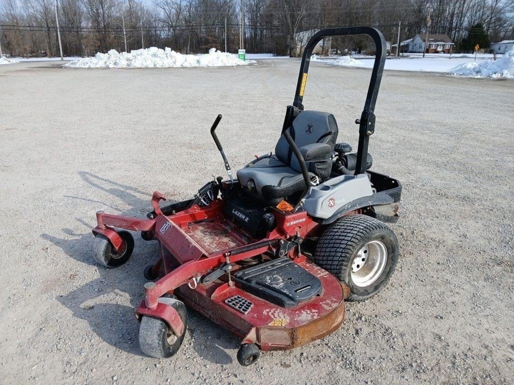 Exmark Lazer Z Equipment Image0