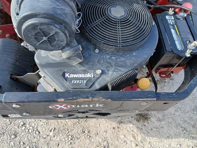 Image of Exmark Lazer Z equipment image 4