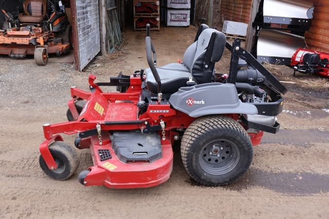 Image of Exmark Lazer Z equipment image 1