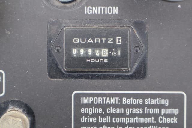 Image of Exmark Lazer Z equipment image 4