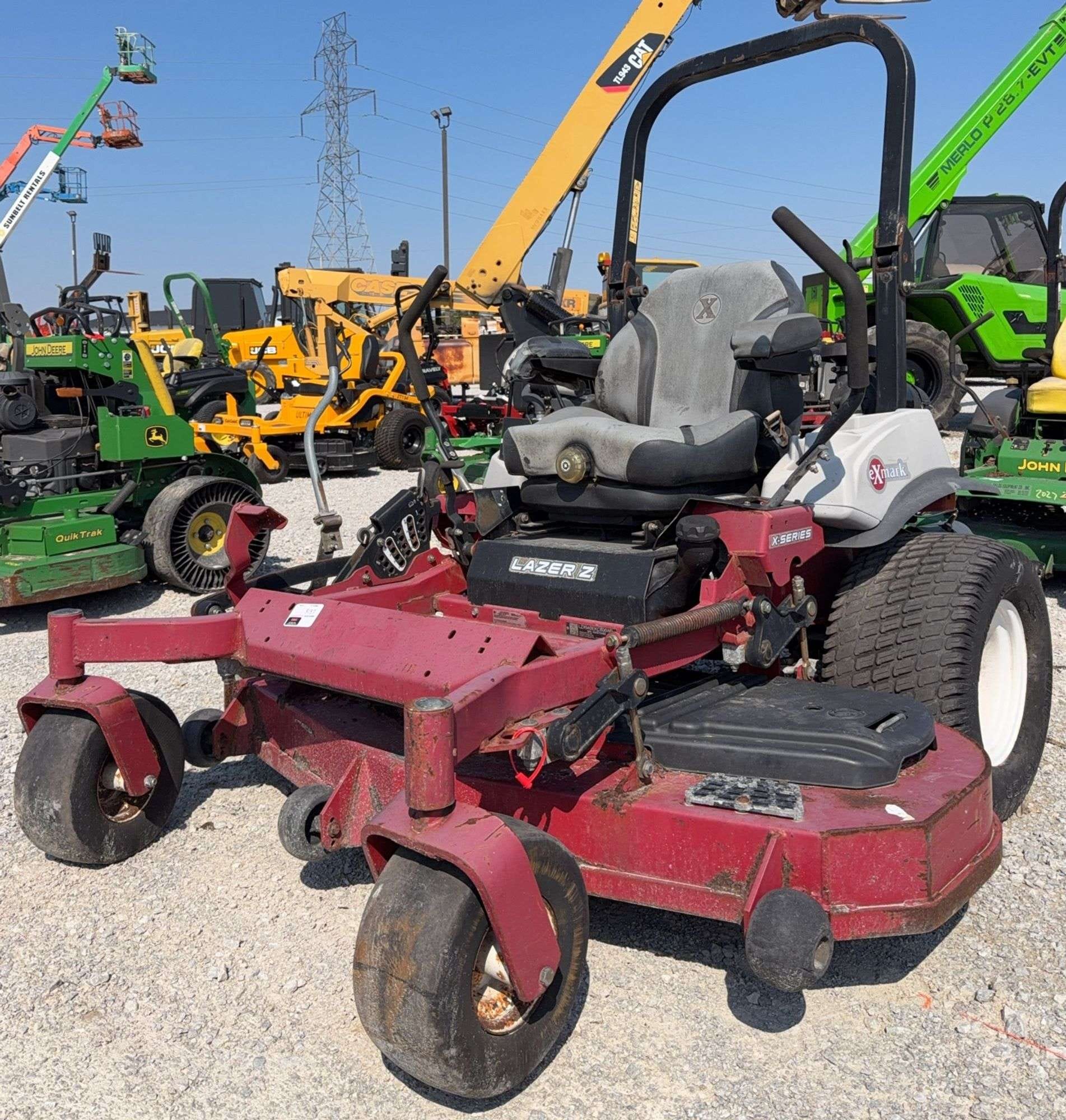 Exmark LZX940EKC606W0  Equipment Image0