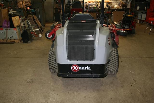 Image of Exmark Lazer Z equipment image 3