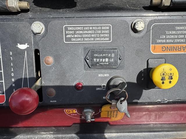 Image of Exmark Lazer Z equipment image 3