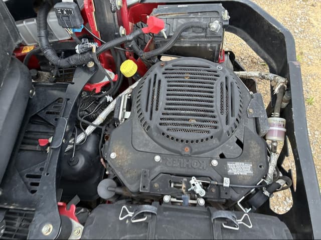 Image of Exmark Lazer ZCT equipment image 4