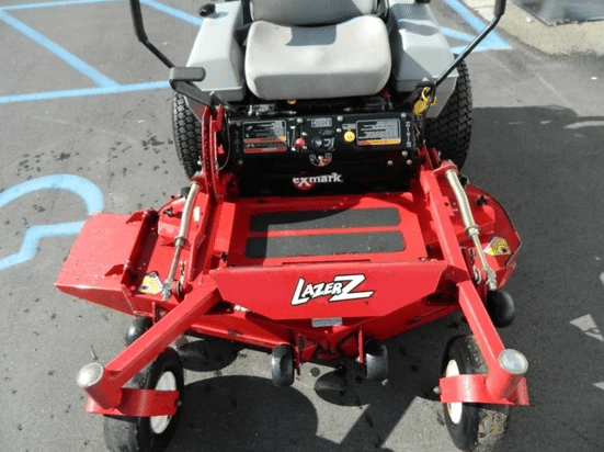 Exmark Lazer Z Equipment Image0