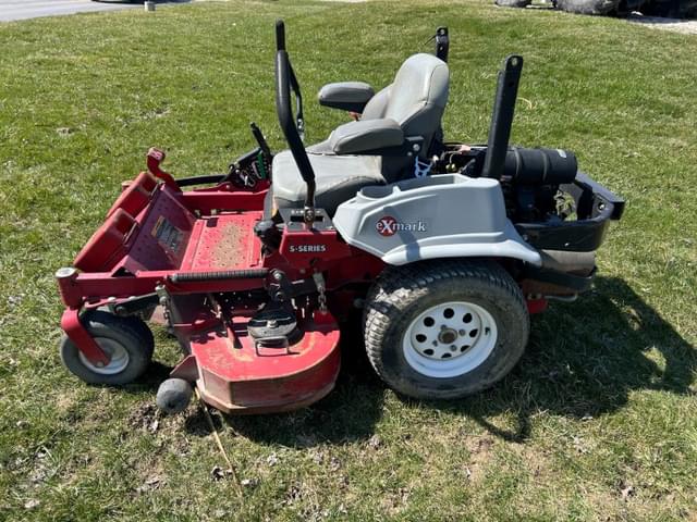 Image of Exmark Lazer Z equipment image 2