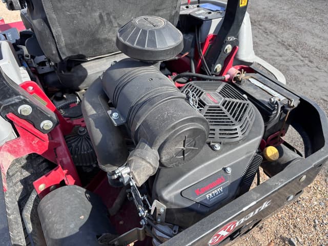 Image of Exmark Lazer Z equipment image 4