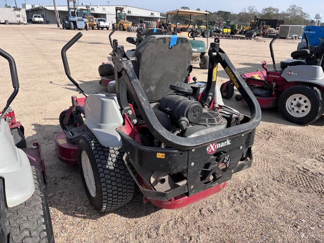 Image of Exmark Lazer Z equipment image 2