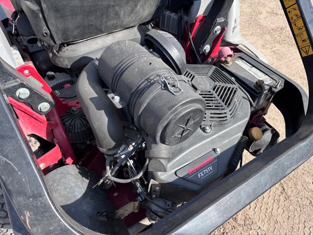 Image of Exmark Lazer Z equipment image 3