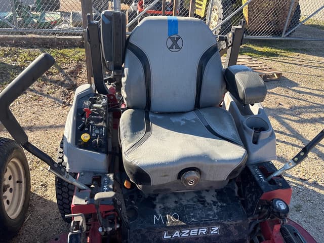 Image of Exmark Lazer Z equipment image 4