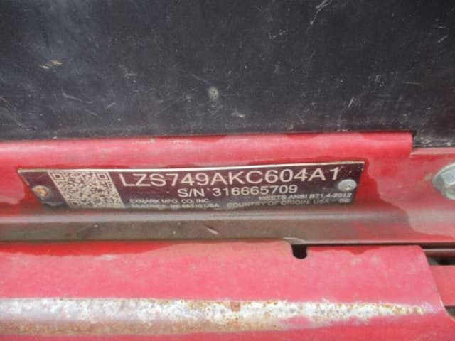 Image of Exmark Lazer Z equipment image 1
