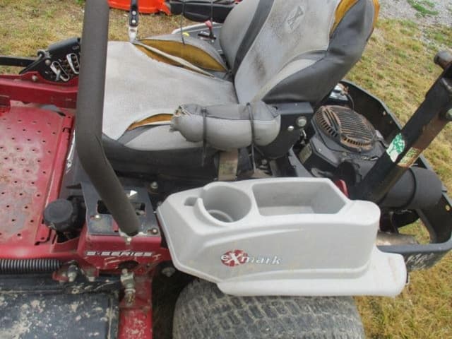Image of Exmark Lazer Z equipment image 3