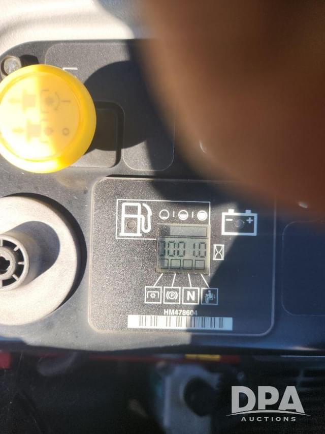 Image of Exmark Lazer Z equipment image 4