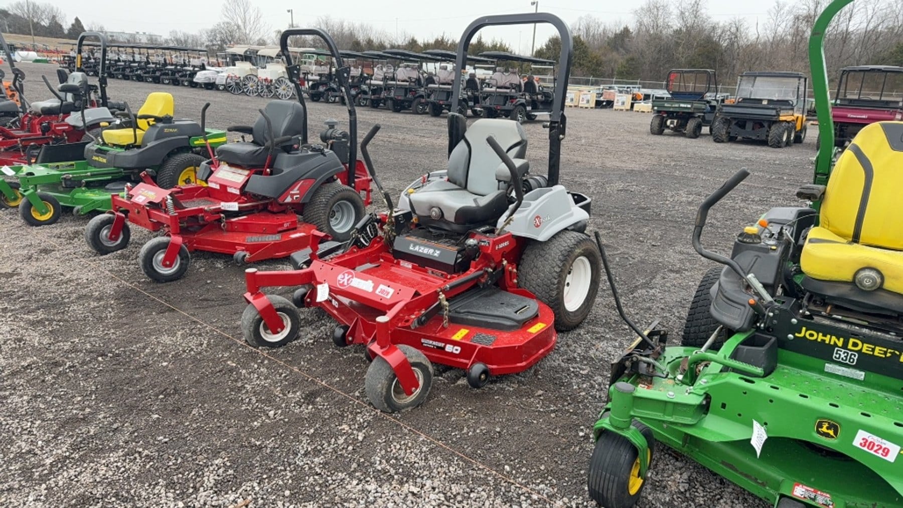 Exmark Lazer Z Equipment Image0