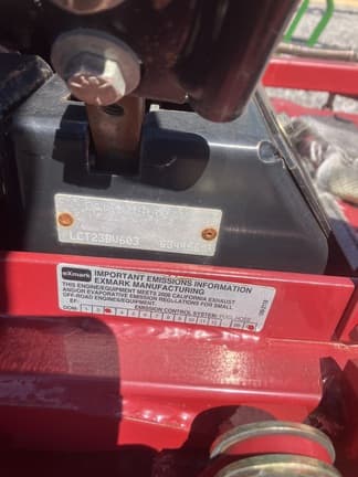 Image of Exmark Lazer Z equipment image 2