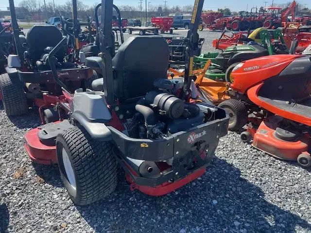 Image of Exmark LZX801GKA60600 equipment image 3