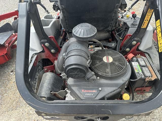 Image of Exmark Lazer Z equipment image 4